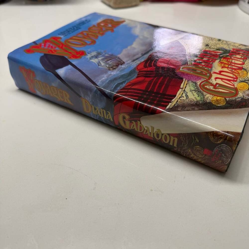 Voyager By Diana Gabaldon Hardcover Book